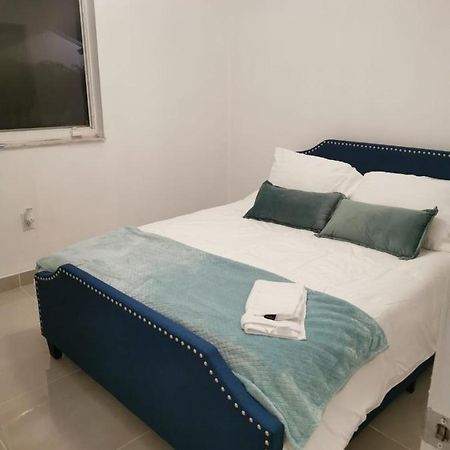 Habitacion Con Bano Compartido Miami Exterior photo